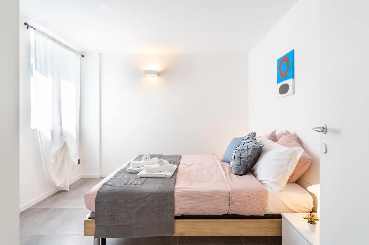 Khl Apartments Milan 0*,  Italie